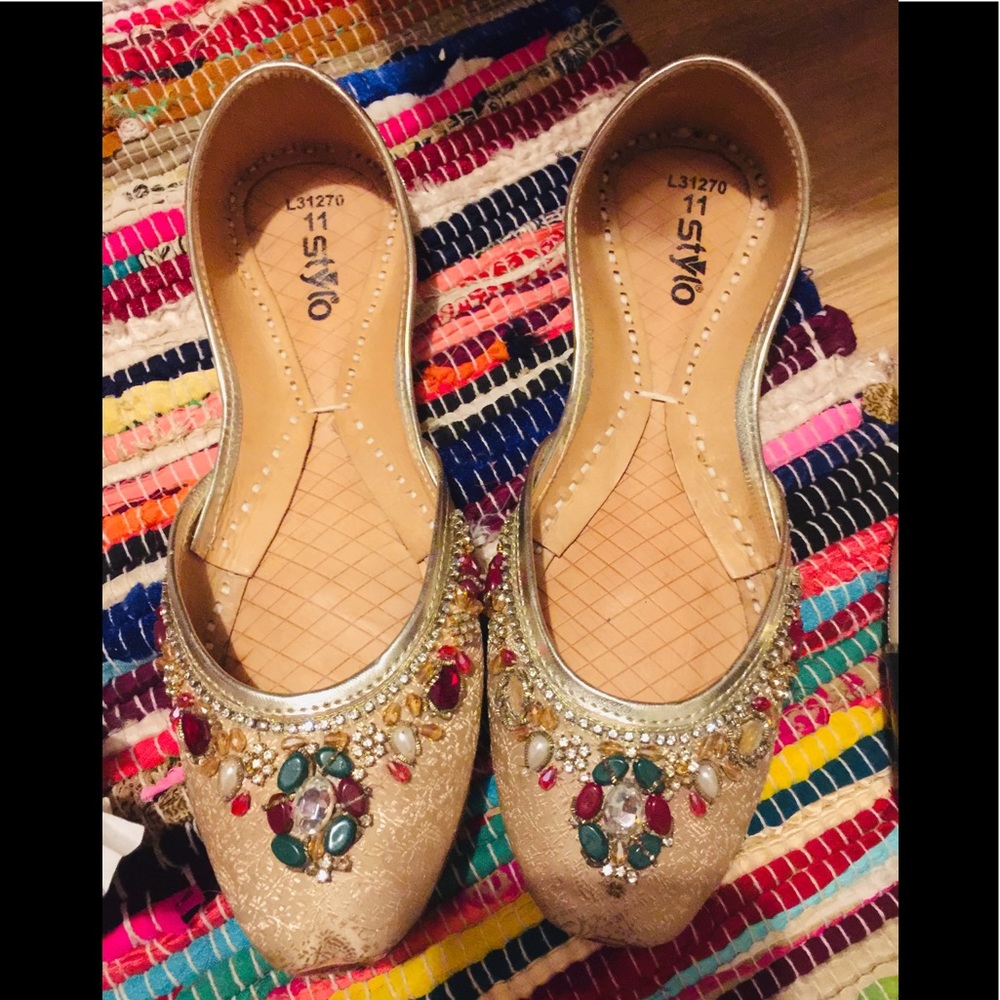 Pakistani Indian shoes
